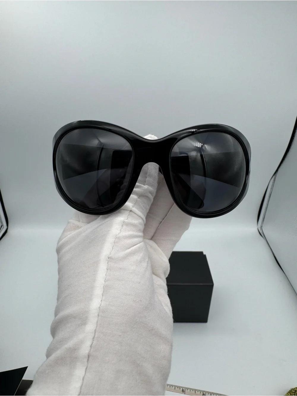 Discontinued Versace Oversized Black Shield Sunglasses Medusa Logo Full Set NOS